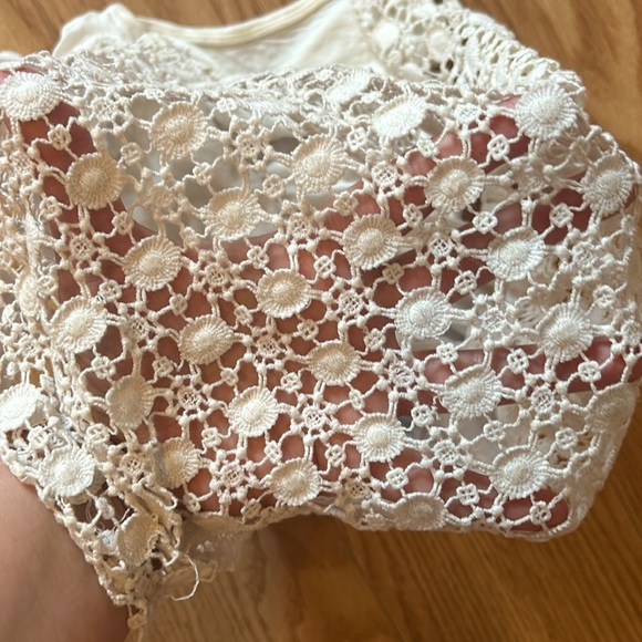 Lace Tank - Picture 3 of 3